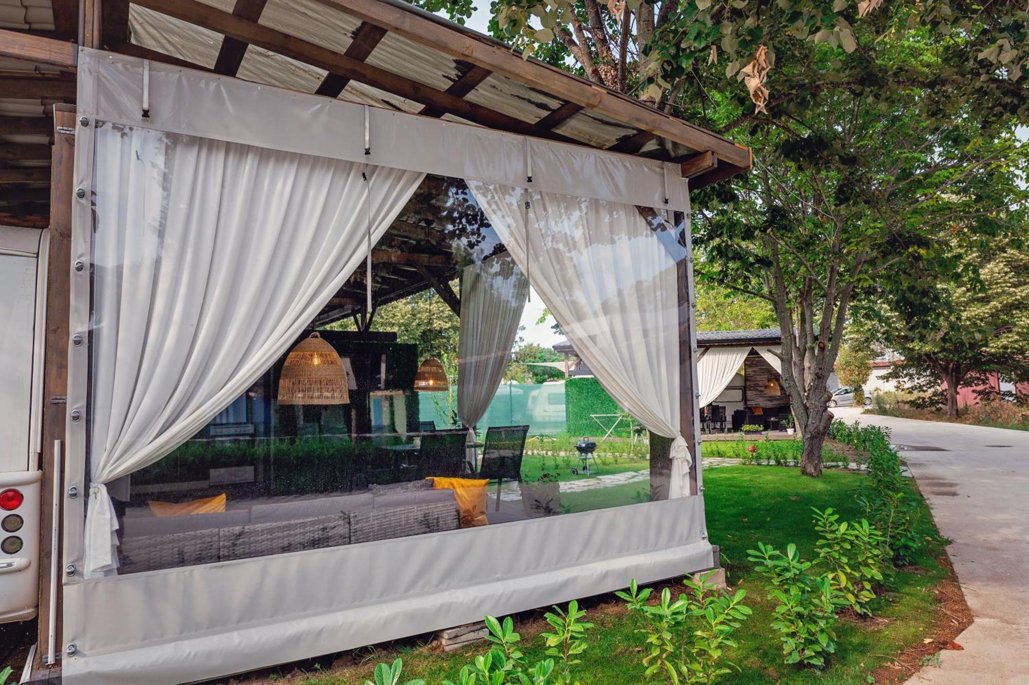 Каравани Avi Iris Фичоза Hotell Varna Eksteriør bilde